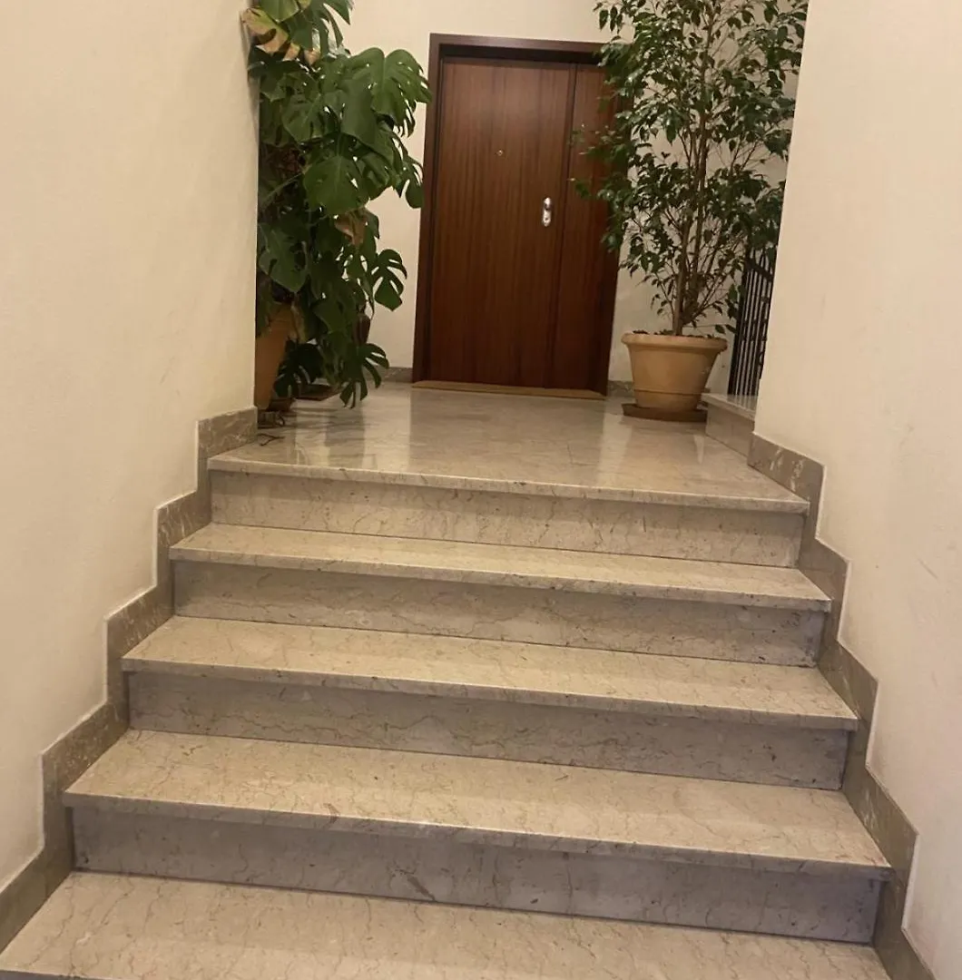 Luxury Apartment, Downtown Imola, Italy 0*, 伊莫拉